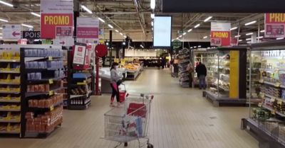 6 infos à retenir du documentaire choc « Hypermarchés, la chute de l'empire »