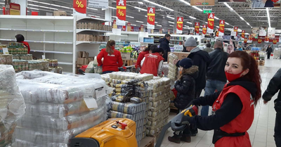 Comment la grande distribution en Ukraine s’organise pour répondre aux besoins des populations