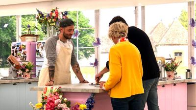 Rencontre avec Benjamin, acheteur F&L chez Leclerc et candidat au meilleur pâtissier sur M6