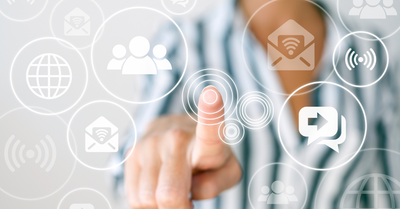 Comment animer sa page Facebook en grande distribution en juillet