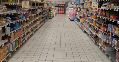 Oui, on peut faire une belle carrière en grande distribution sans avoir de diplômes