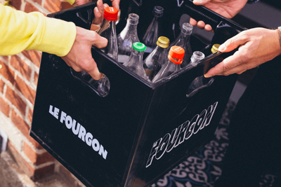 Le Fourgon : ses secrets et sa logistique complexe pour faire revenir la consigne en France