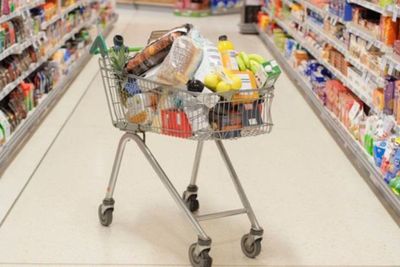 En magasin, c'est le grand retour du « lacher de chariot »