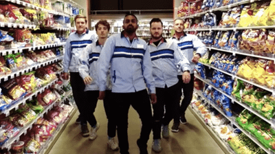 15 avantages de travailler en grande distribution (écrit par ceux qui y travaillent)