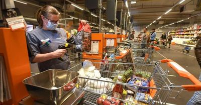 Une enseigne de la grande distribution équipe tous ses employés de smartphones