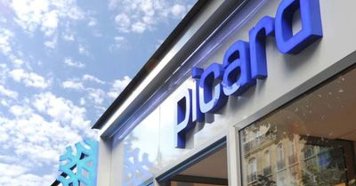 Enseigne d'un magasin Picard surgelés.