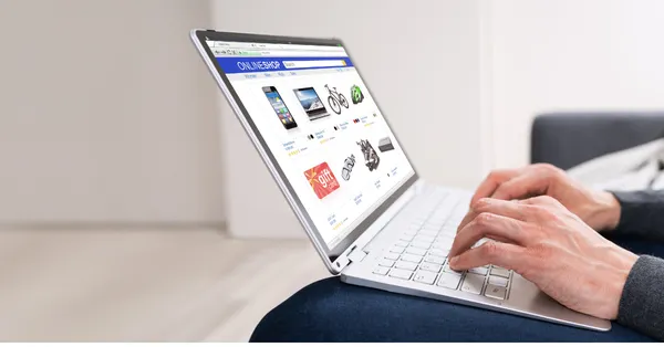 Top 12 des sites pour faire ses courses alimentaires sur internet (sans bouger de son canapé ou presque)