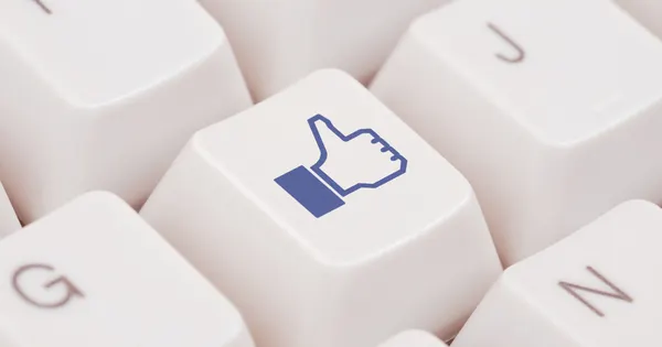 Classement des pages locales Facebook : Auchan, Leclerc, Cora et Intermarché se partagent les premières places