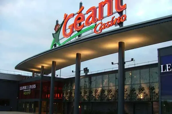 Casino, à l'agonie, termine 2023 avec 6 milliards d'euros de perte