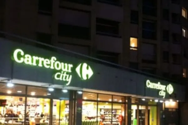 « Le franchisé Carrefour est devenu l’agriculteur de la grande distribution » : Le cri d’alerte des franchisés sur un modèle en crise