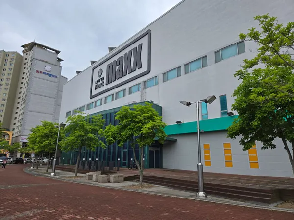 Lotte Maxx : quand le Discount réinvente l'hypermarché