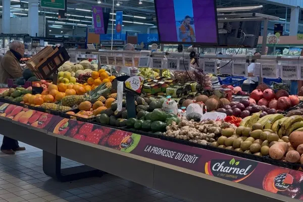 Corners Charnel : comment le Réseau Le Saint mise sur le goût pour relancer les rayons fruits et légumes