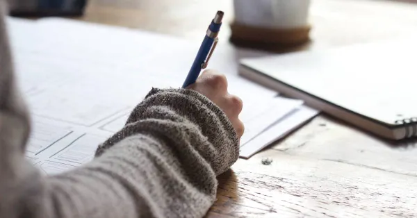 Livres BTS MCO : les indispensables pour réussir l'examen