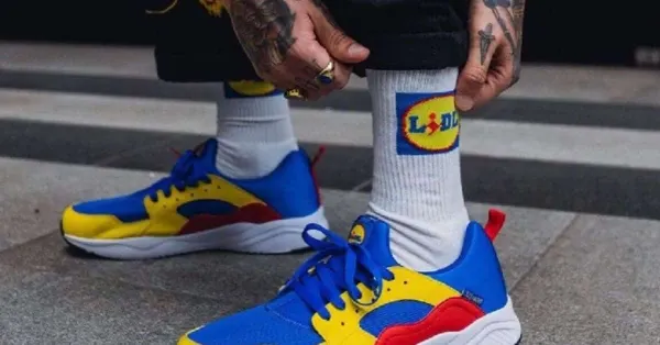 Lidl lance une gamme de vêtements aux couleurs de l’enseigne (et les gens se les arrachent)