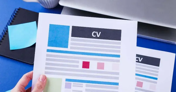 Nos (précieux) conseils pour rédiger le CV parfait pour travailler en grande distribution