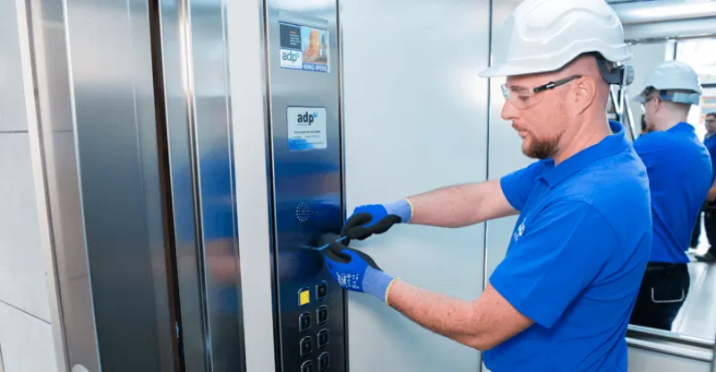 CLAUSULAS ABUSIVAS EN CONTRATOS DE MANTENIMIENTO DE ASCENSOR