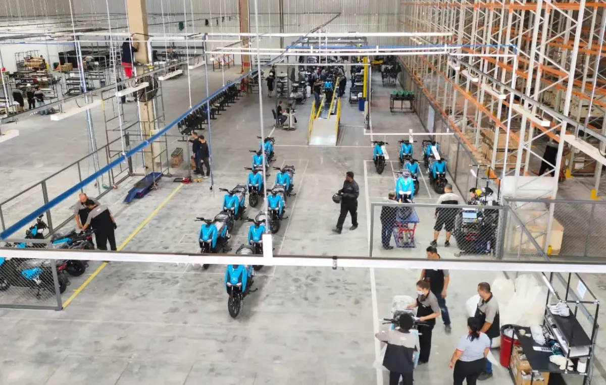 Fachada da nova fábrica da DBS no Polo Industrial de Manaus, dedicada à produção de motocicletas
