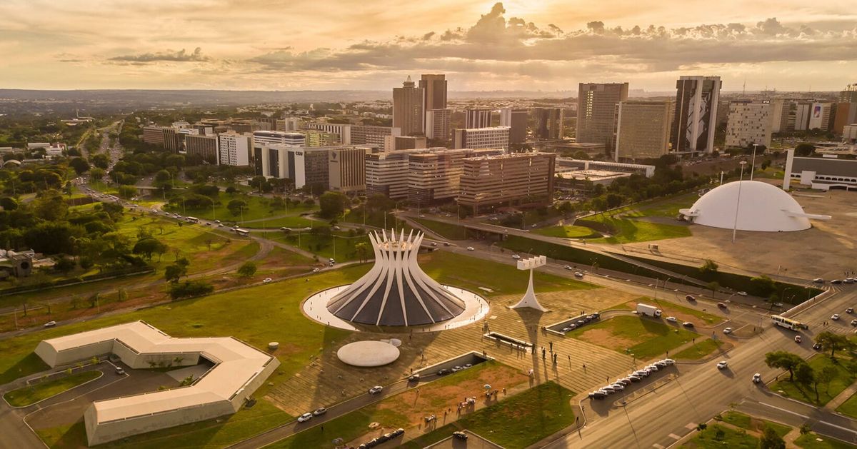 Governo prevê economia de R$ 100 bilhões em 2027, mas dívida deve continuar subindo