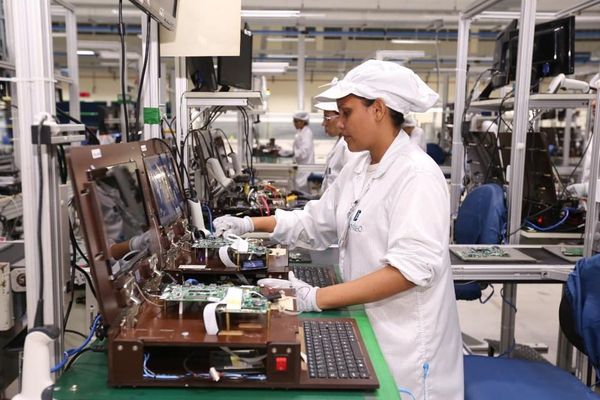 Brasil perde fôlego na geração de empregos, mas Amazonas lidera avanço e Manaus cria 3,1 mil vagas em julho