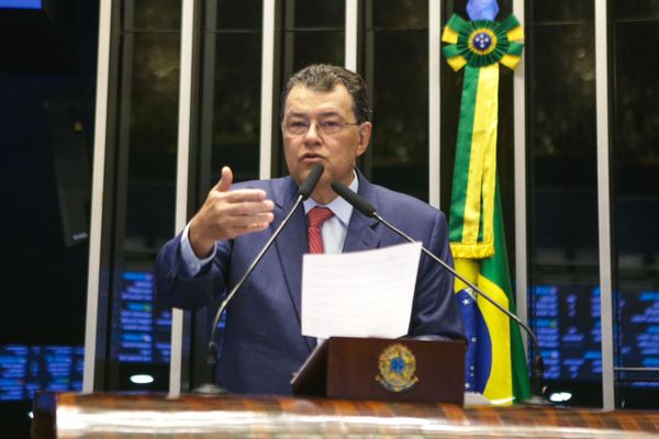 Senado aprova Política Nacional de Minerais Críticos com relatoria de Eduardo Braga