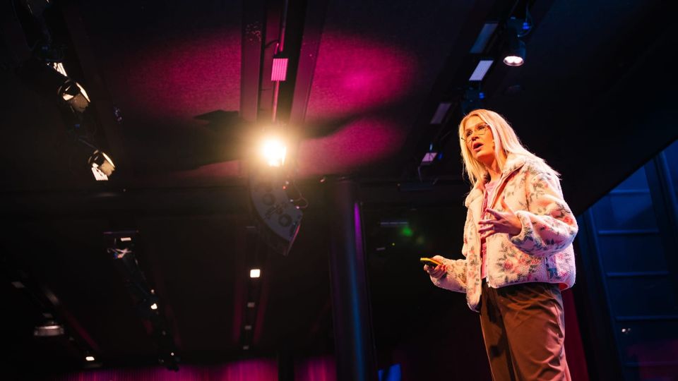 Er du nysgjerrig på hvordan du bygger merkevare effektivt? Eller kanskje hvordan du tar i bruk LinkedIn smart? Her ser du hvor du møter henne.