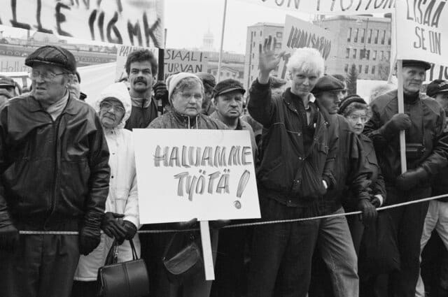 Avoimia työpaikkoja vähemmän kuin koronapandemian pahimpina aikoina