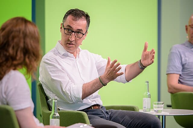 Vihreät vaalivoittoon Saksassa – 16-vuotiaat äänestivät ensimmäistä kertaa