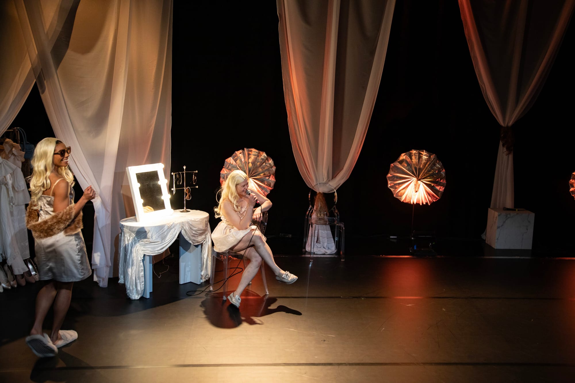 Peppuliput ja puhdistava nauru