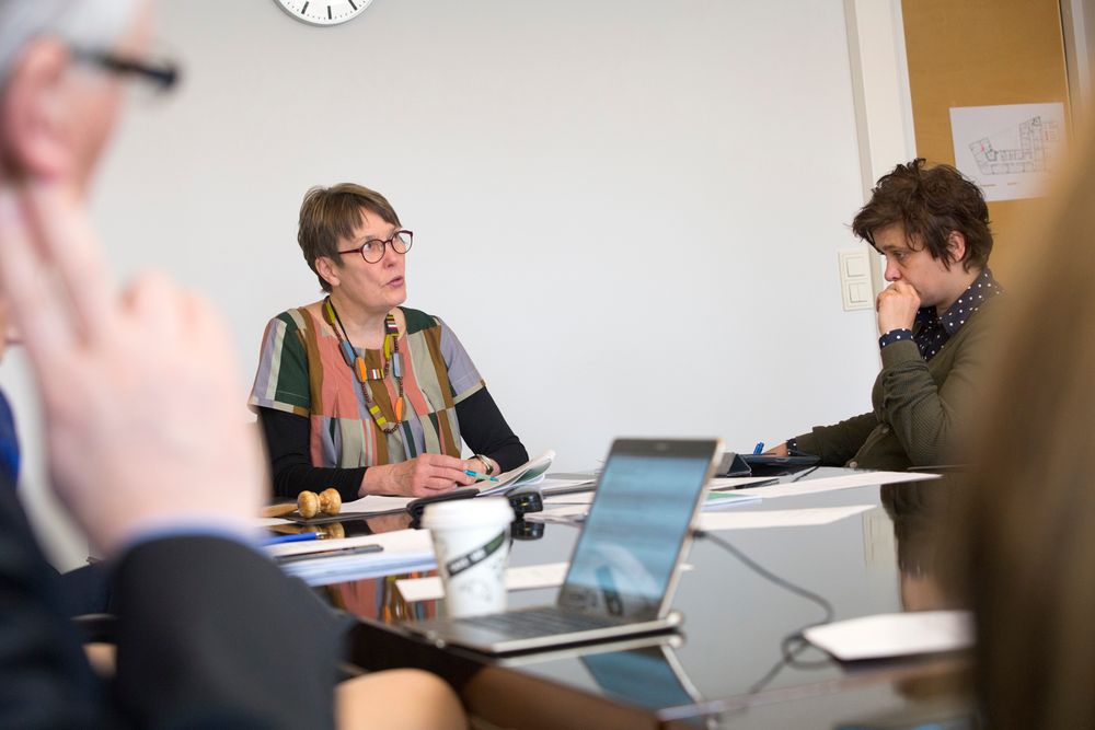 Satu Hassi: Ensin vihreiden tavoitteita pilkataan, sitten toteutetaan post image