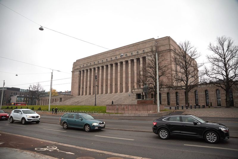 Vihreät on mukana, kun Suomi vetää velkajarrusta post image