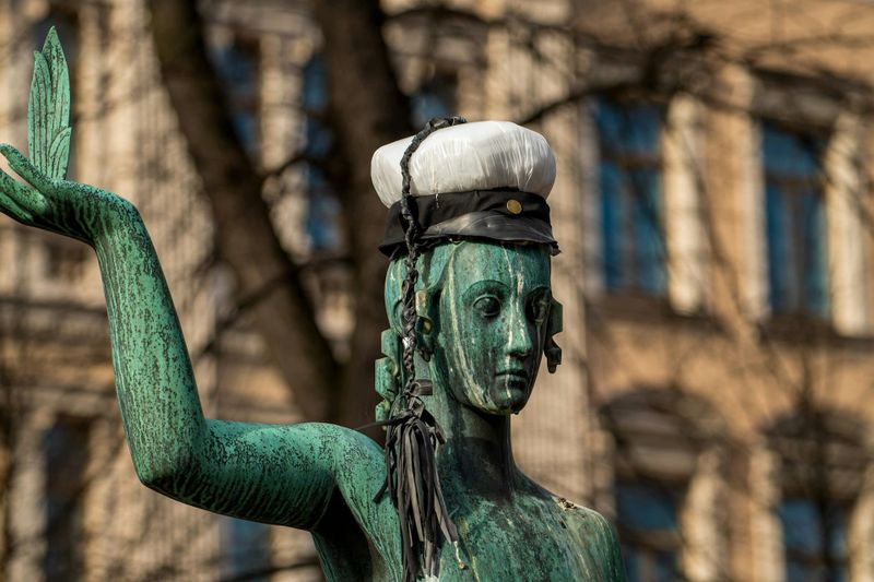 Vappu on työn juhla – mutta millaisen työn? post image