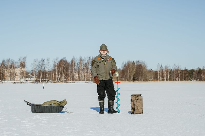 Pappi, hippi ja insinööri -Vihreitä miehiä 1/6: Vegaanipuhe karkottaa metsästäjät ja kalastajat post image