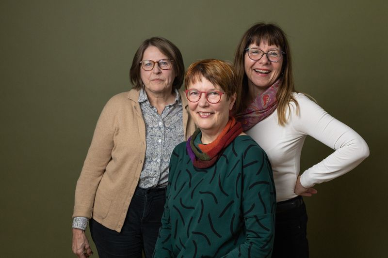 Heidi Hautala ja Satu Hassi perkaavat aikamme haasteita kokemuksella ja näkemyksellä uudessa podcastissa post image