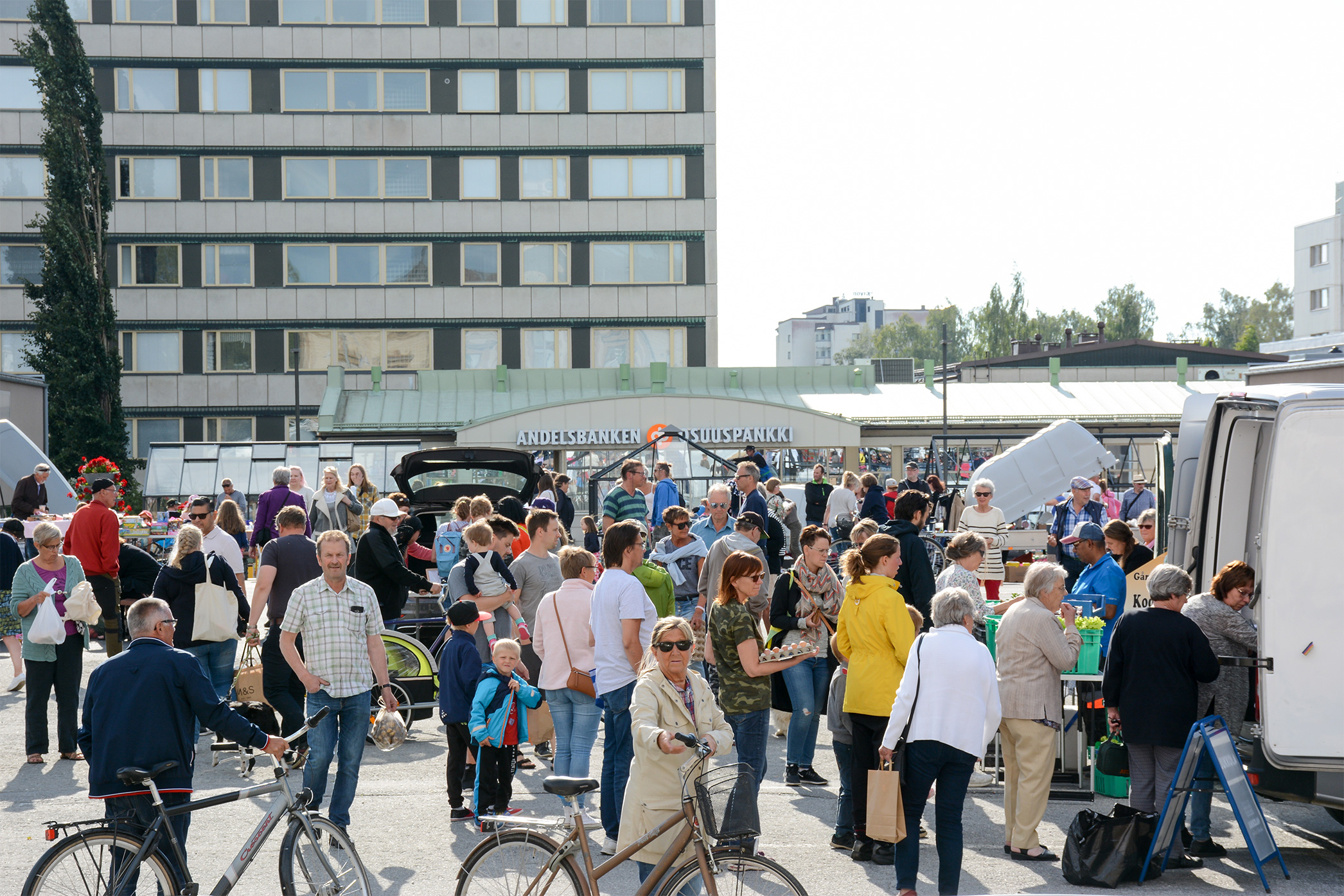 Korona vei pohjanmaalaisen Reko-lähiruokajakelun Australiaan asti