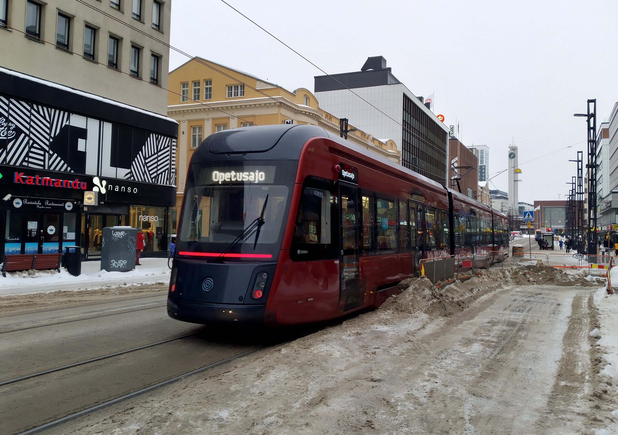 Tampereen vihreiden pitkä tie – miten vihreät pääsivät eteisestä vallan kammareihin