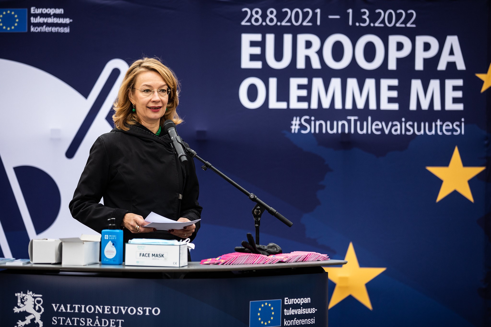 Ostereita sateisella torilla – kansalaiskeskustelu EU:sta on absurdia
