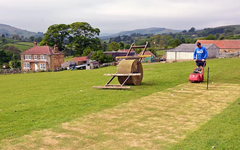 Spout house pitch mowing