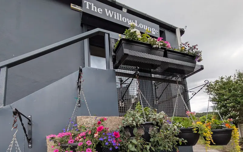 Willow lounge windhill