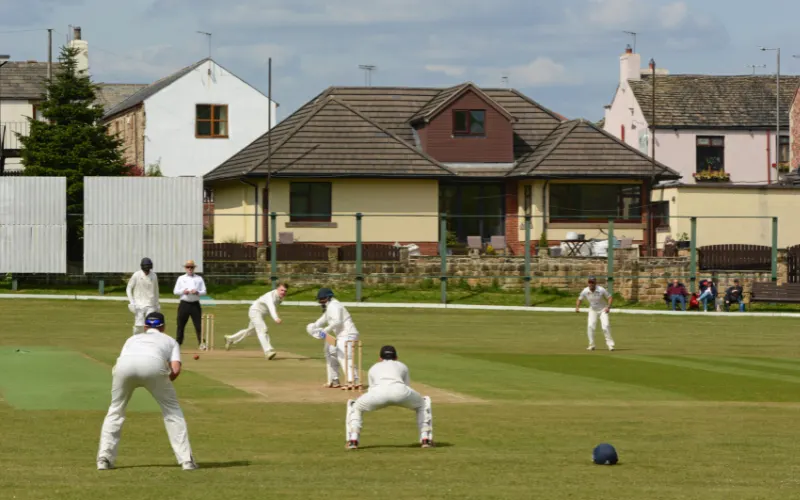 Around the Leagues: Title, promotion or relegation?