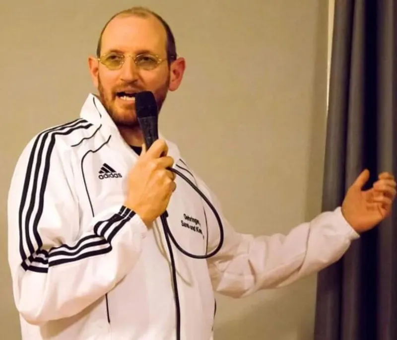 Middle, please ump: Becoming a Premier League umpire