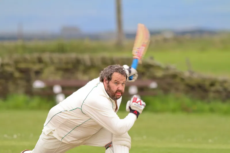 Halifax Cricket League: Head for heights at Queensbury