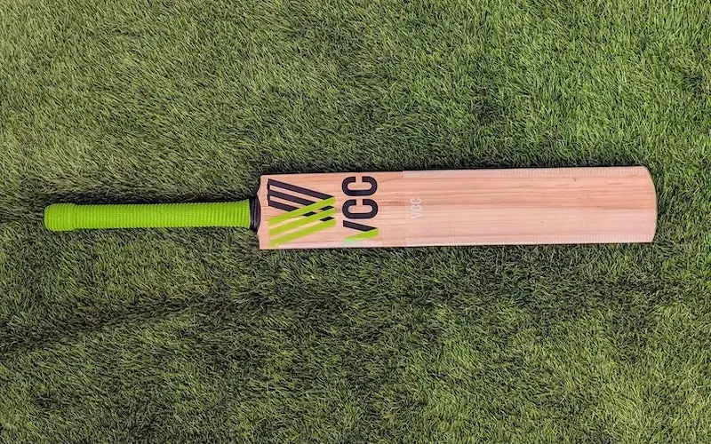 village cricket co bat