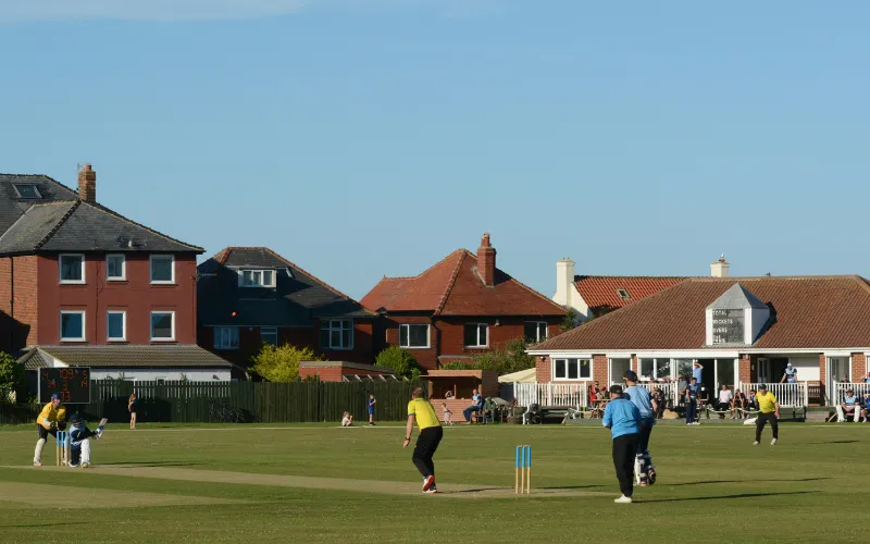 NYSD Hundred: Sea fret and sixes for Whitby versus Guisborough