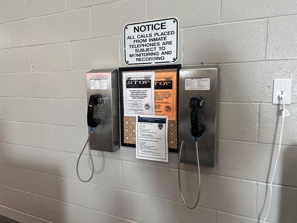 Report: Free prison, jail calls linked to better outcomes