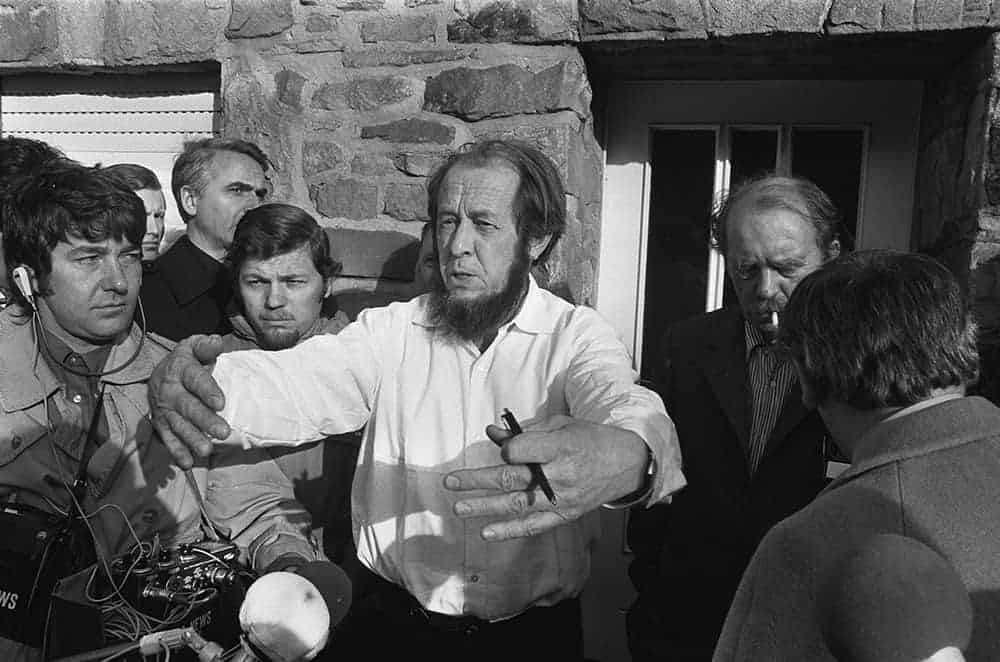 Solzhenitsyn with Heinrich Böll