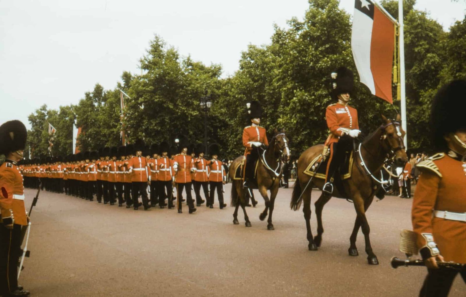 1965, The Opening of Parliament, Queens royal procession.