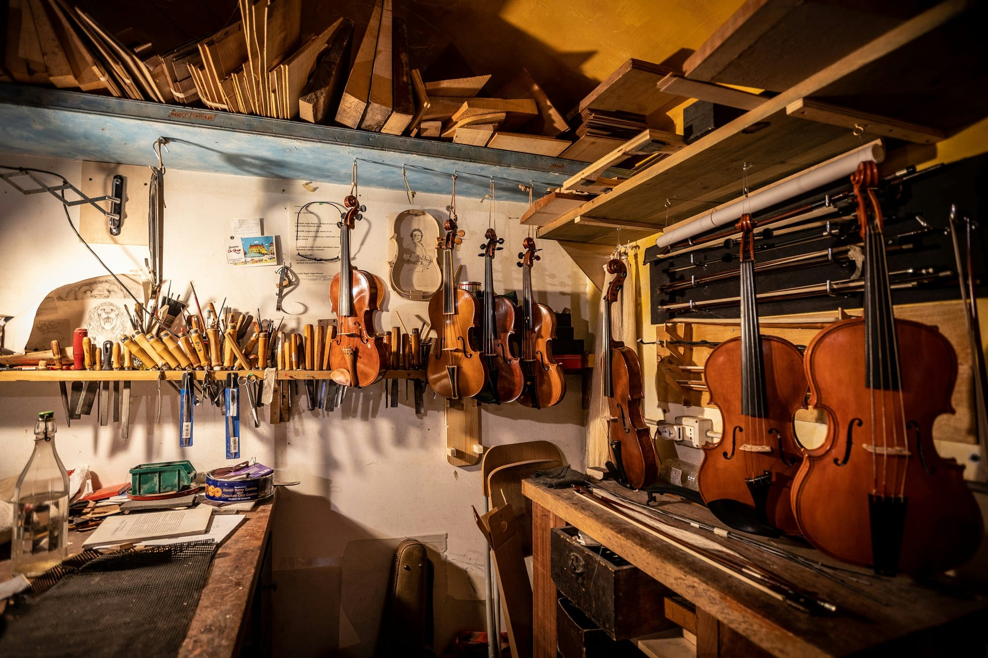 luthier atelier