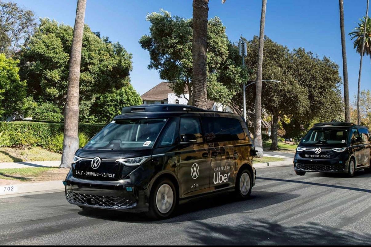 Жүргізушісіз Uber: автономды флотқа $10 млрд бәс