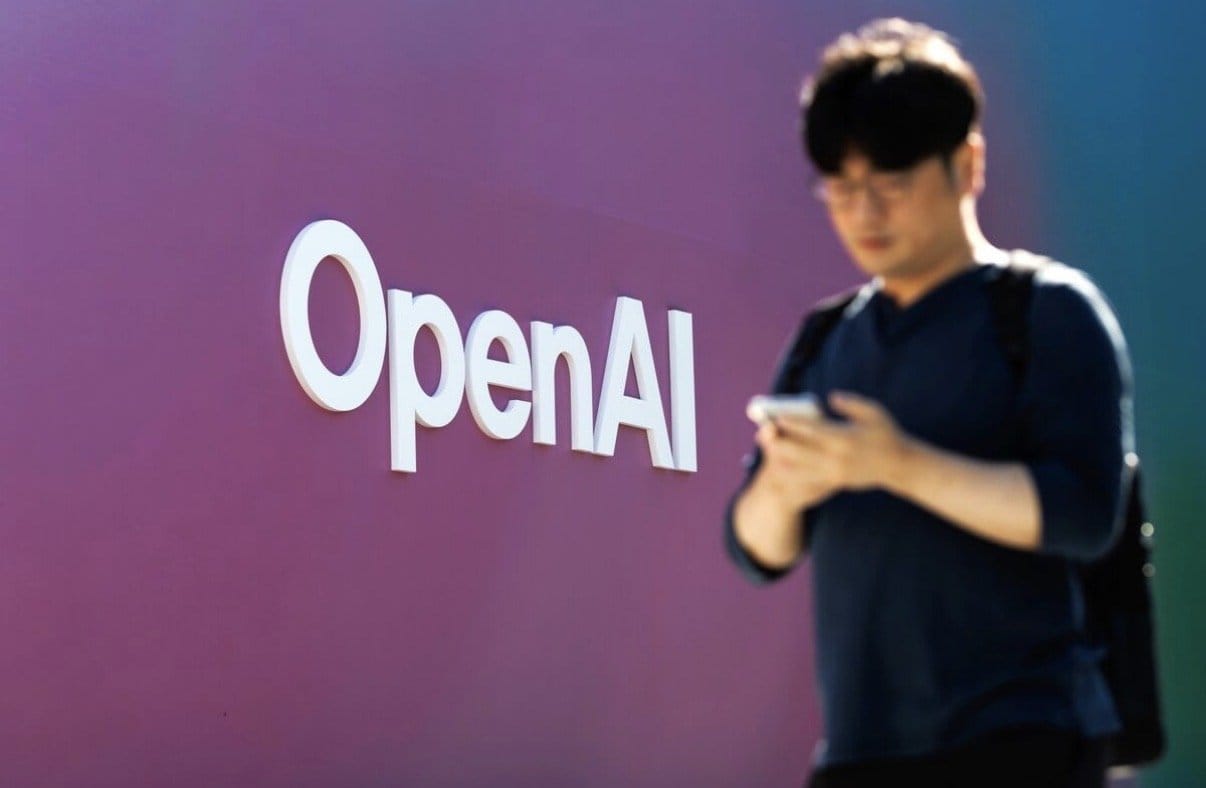 Bloomberg OpenAI-дың алғашқы құрылғысының сыртқы бейнесін ашты. Apple жобаға өткен инженерлерге сотқа берді