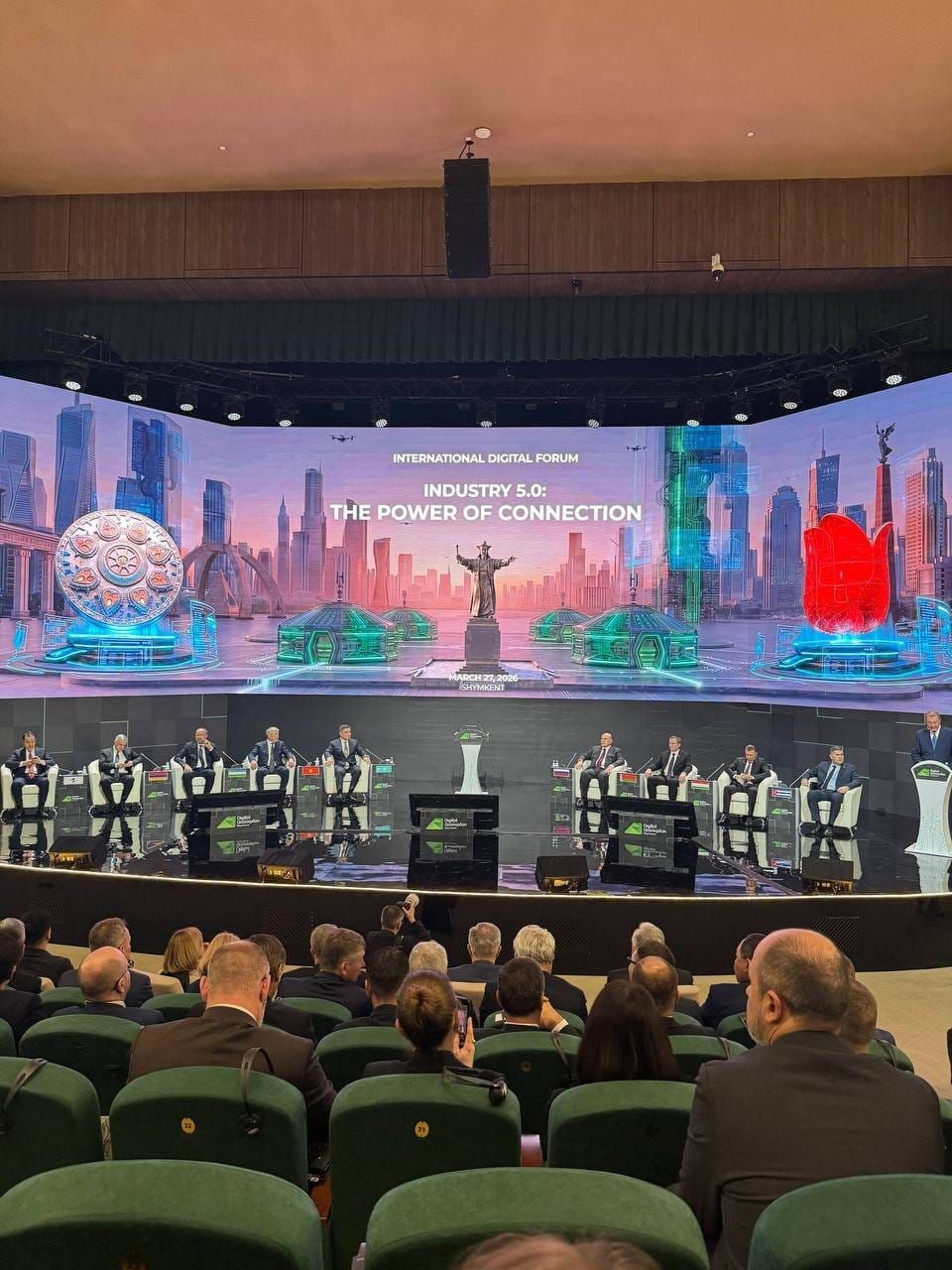 Digital Qazaqstan 2026: ЖИ адамды орталыққа қайтара ма?